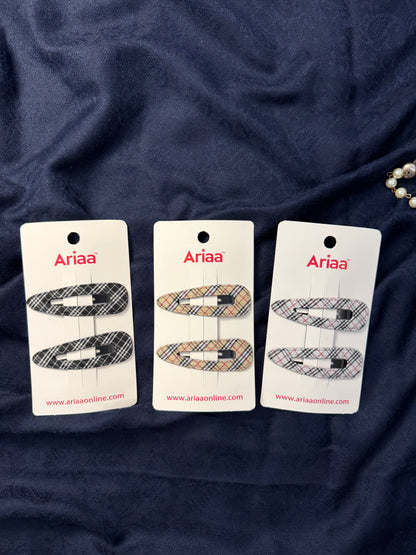 Burberry Tic Tac Pins