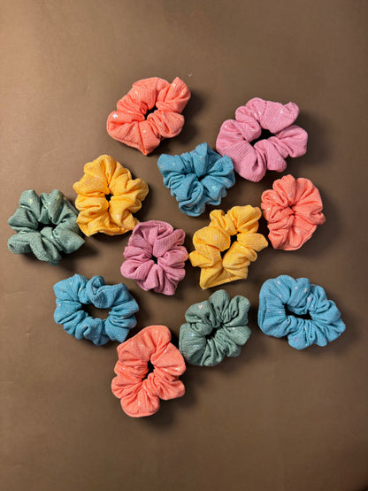 Ariaa Multicolour Scrunchies