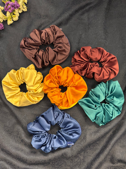 Ariaa Multicolour Jumbo Zipper Satin Scrunchies - 2