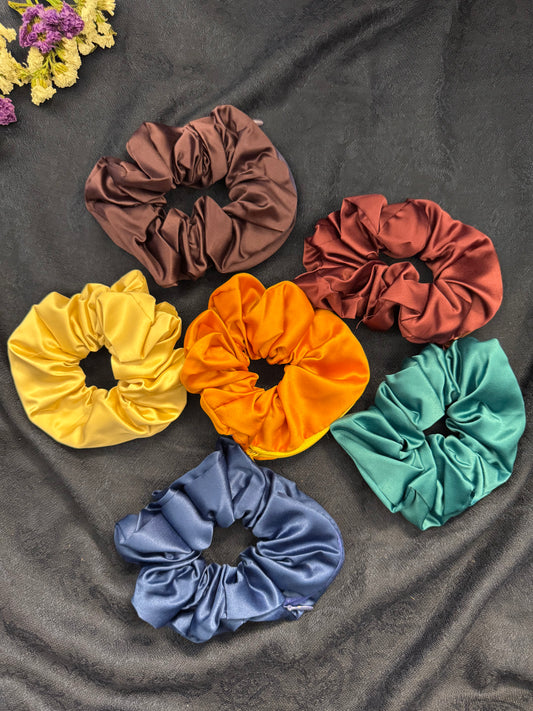 Ariaa Multicolour Jumbo Zipper Satin Scrunchies - 2