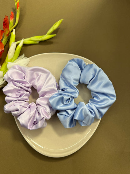 Ariaa Multicolour Jumbo Zipper Satin Scrunchies - 1