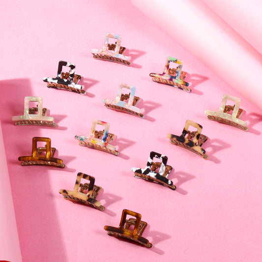 Multicolour Printed Claw Clips - 2 (Per Pc)